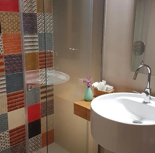Vistazzurra - Casa Saldarelli 4* Джовинаццо